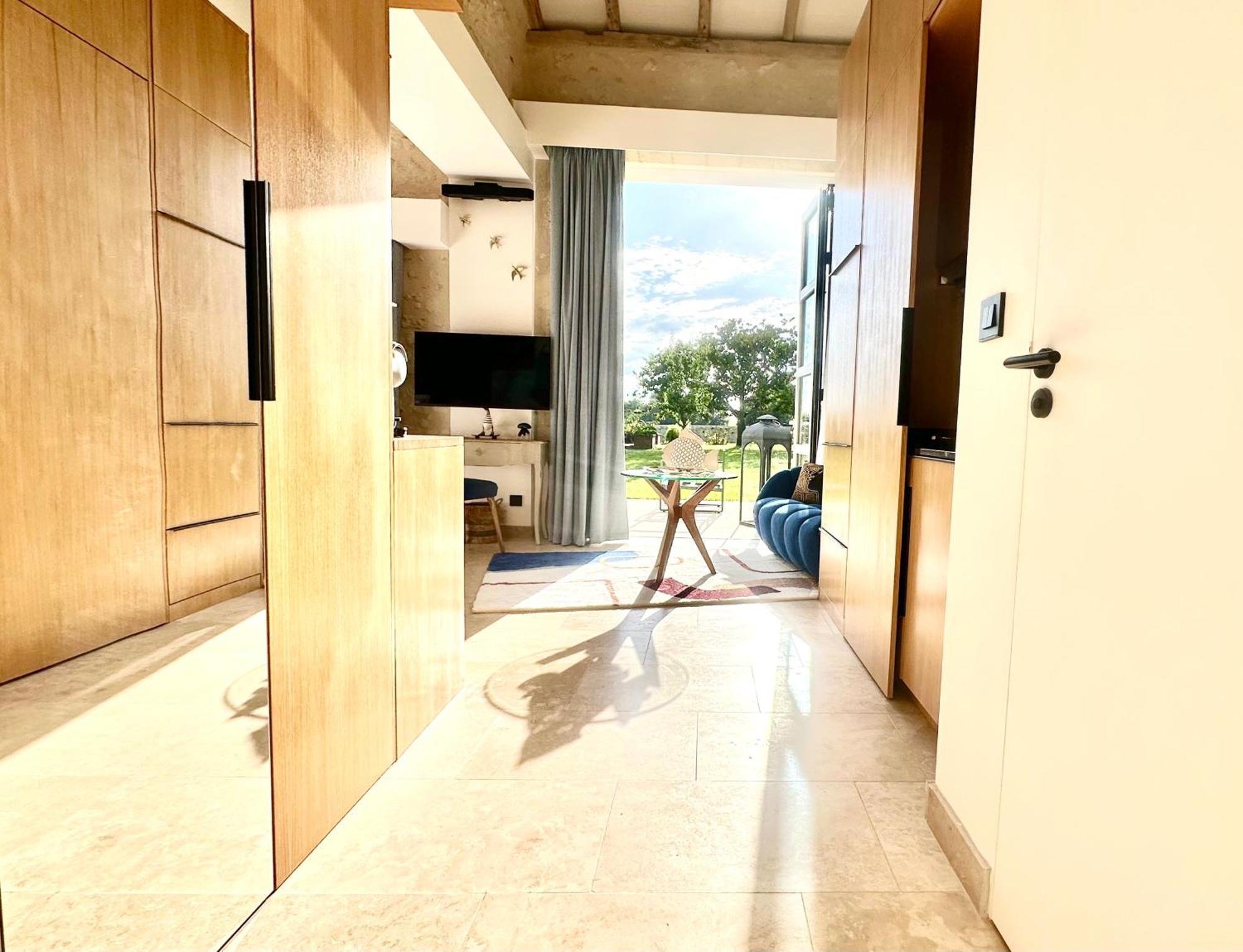 Chateau De Lafont Suites Saint-Vivien  Extérieur photo